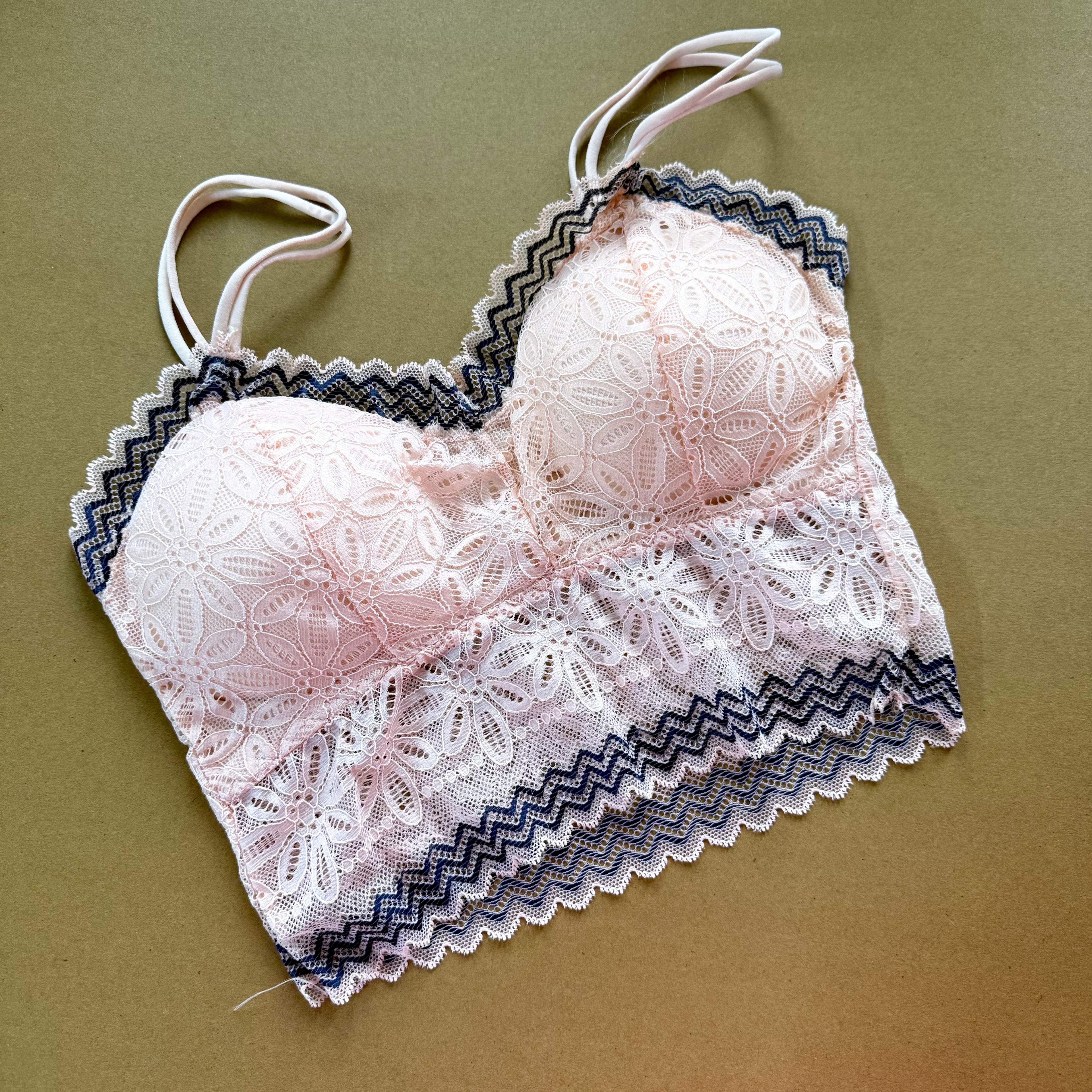 Lace Reverie Bralette - Wireless Freesize AirBra